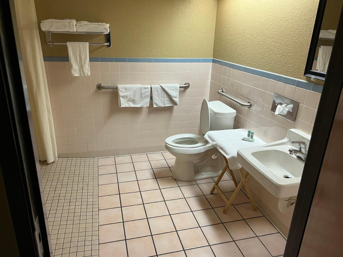 Americas Best Value Inn Pharr/Mcallen Kültér fotó