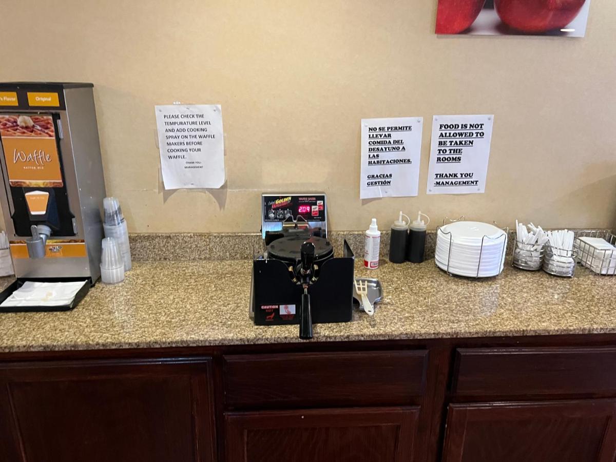 Americas Best Value Inn Pharr/Mcallen Kültér fotó